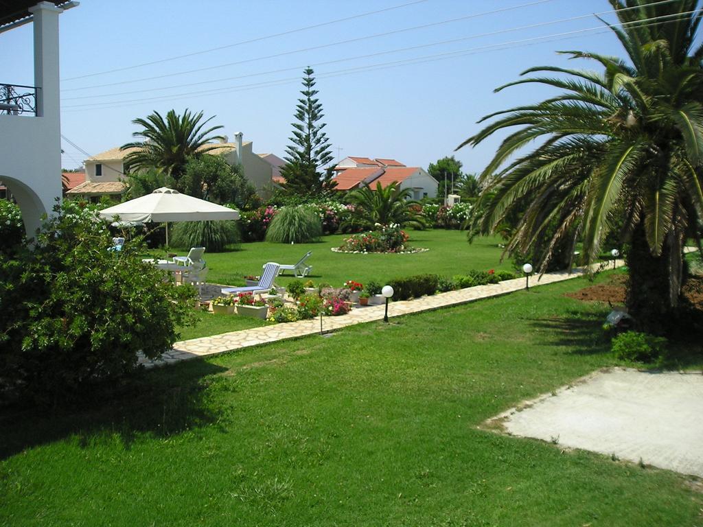 Eleftheria Studios And Apartments Acharavi  Exterior photo